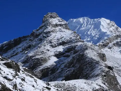 Lobuche East Peak Climbing
